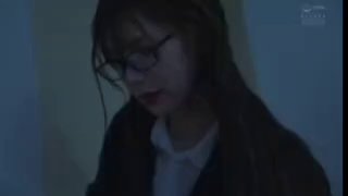 拉丁警察越过边境
